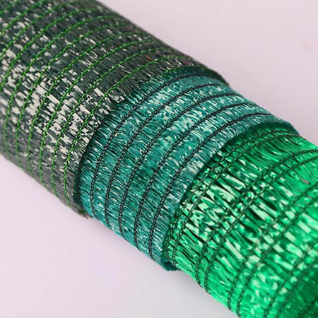 Fabricants d'ombres et plantation de produits agricoles