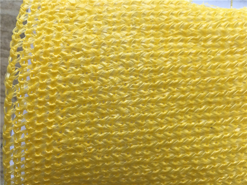 Fabriquer un chiffon d'ombrage étanche jaune pour piscine 
